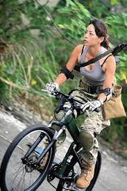日本上陸間近 アメリカ軍用自転車として開発されたmontague paratorooper がかっこよすぎる ハァハァ d さばなび さばなび 女性サイクリスト サイクルウェア 自転車