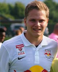 He won the bundesliga twice, with vfb stuttgart in 2007 and vfl wolfsburg in 2009. Christian Gentner Height How Tall Is Christian Gentner