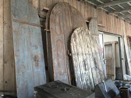 Ship salvage authentic marine / nautical antique lighting & decorative items. Buying Antiques In Italy Archives The Antiques Divathe Antiques Diva