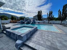Utah Custom Hot Tubs & Spas | SBI Waterfalls