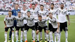 Assisted by an ensemble cast that included seeler and franz beckenbauer, haller enjoyed an. Wm 2018 Das Sind Die Anfuhrer Der Deutschen Nationalmannschaft