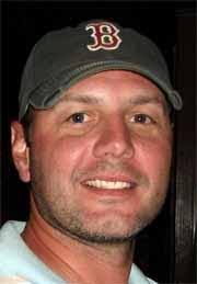 Sonya Hooker's Instagram, Twitter & Facebook