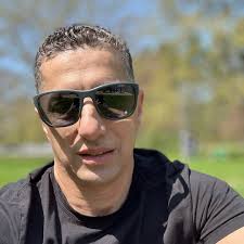 Jaspreet Singh explains how to become financially independent even if  you're only making $50k/year