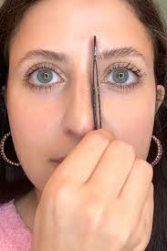 Brow artist sania vucetaj of sania's brow bar in new york city prefers. How To Shape Eyebrows 6 Tips For The Perfect Eyebrow Shape 2020