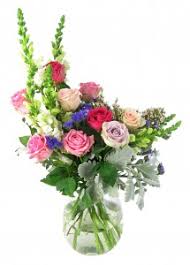 The Comprehensive History Of Flower Arranging Flowers Across Melbourne Add that art deco touch to your designs with this trendy sans font.