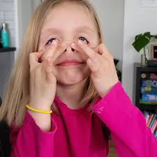 💞BONNE FÊTE à cette enfant merveilleusement allumée,surprenante, aimante,  douée dans tout ce qu'elle entreprend, drôle,curieuse, mature et tellement  attachante💞 Dans la nuit du 15 au 16 mai j'étais bien éveillée (comme à