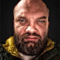 70+ "Lee Bob" profiles