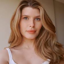 Gillian Cameron (@gillian.cameron) • Threads, Say more