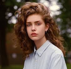 Long Curly Hairstyles 90s Curly Hair Naturally Curly Hairstyles Easy Curly Hairs Cute Curly H Curly Hair Styles Naturally Curly Hair Styles Long Curly Hair