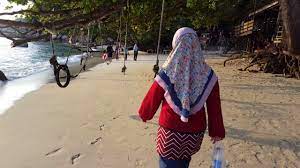 See 82 traveler reviews, 62 candid photos, and great deals for nazri nipah camp, ranked #6 of 29 hotels in pangkor and rated 4 of 5 at tripadvisor. Pantai Teluk Nipah Pulau Pangkor Youtube