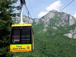 Bei einem seilbahnunglück im norden italiens sind mehrere menschen gestorben. Seilbahn Piani D Erna Comer See Italien
