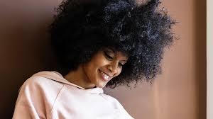 Natural hair has more of a sheen when healthy and properly moisturized. How To Prevent Hair Breakage And Keep Your Natural Hair Moisturized When You Can T Go To Your Stylist Self