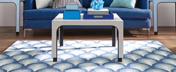 Ursprünglich begann jonathan adlers als keramikdesigner in new york, wobei seine entwürfe häufig vergangene zeiten zitieren, aber gleichzeitig eine unverkennbare note beinhalten. Amazon Com Now House By Jonathan Adler Mod Lines Modular Candleholder Black And White Home Kitchen