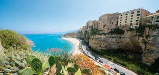 Welcome to the tropea google satellite map! Tropea Das Herz Kalabriens Kalabrien Ferien Tipps Infos Fur Den Italien Urlaub In Kalabrien