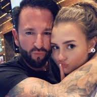 Michael wendler und laura müller: Michael Wendler Seine Freundin Laura Postet Knutschfoto Auf Instagram