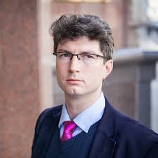 спикер Роберт Халлиган