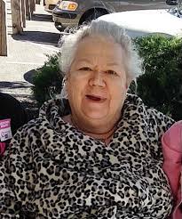 Anna Licata's Instagram, Twitter & Facebook