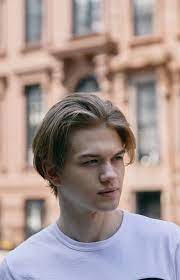 Men S Hair Haircuts Fade Haircuts Short Medium Long Buzzed Side Part Long T Straight Hairstyles Medium Medium Length Hair Straight Long Hair Styles Men