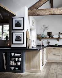 one of our store stylists suggestions when it comes to decorating is to pay attention to the ar cuisine style industriel cuisine rustique idees pour la maison