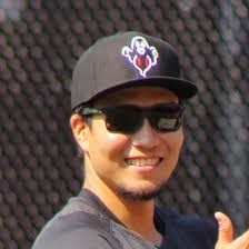 Mike Perillo's Instagram, Twitter & Facebook