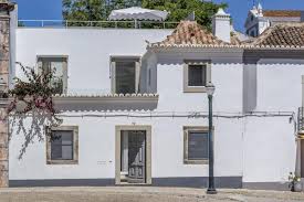 Thankfully, tavira has managed to avoid such horrors despite being in the algarve, i.e. Casa Trindade Encanto No Coracao De Tavira Tavira Aktualisierte Preise Fur 2021