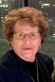 Rose Snider's Instagram, Twitter & Facebook