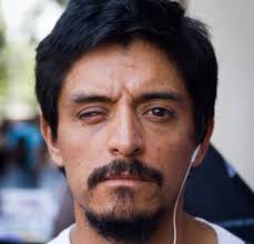 Las miradas rotas de las revueltas en Chile: “Sentí el impacto en el ojo,  caí al suelo... salía mucha sangre”