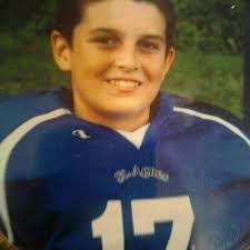 Shane Dever's Instagram, Twitter & Facebook