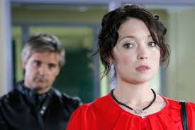 Outrageous Fortune" Thy Loving Father (TV Episode 2010)