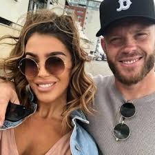 Roxanne Gerken (@roxgerken)