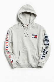Slide View 1 Tommy Hilfiger 90s Hoodie Sweatshirt Tommy Hilfiger Outfit Hoodie Fashion Tommy Hilfiger Hoodie