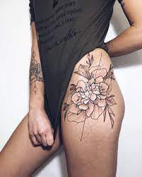 9 259 Tykkaysta 44 Kommenttia Catherine Catherine Harmony Instagramissa Flowers For Alena Tattooed Tattoos Tattoos For Women Simple Tattoos For Women