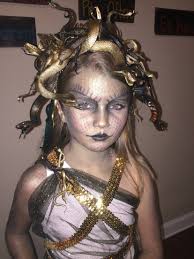 как сделать костюм на хэллоуин в домашних условиях видео Medusa Costume Ideas Dresses Halloween Makeup Elegant Girls Medusa Costume Medusa Costume Pinterest Medusa Halloween Costume Medusa Costume Diy Medusa Costume