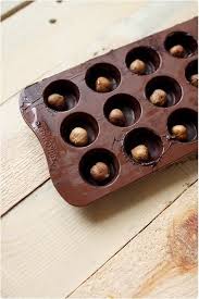 Chocolats Fourres Surprise Noisette Chefnini Recette Recette Chocolat Maison Chocolat Maison Chocolat