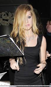Avrilmidia Com Galeria De Fotos Avril Lavigne Avril Lavigne Photo Gallery Famosos Fotos Fotografia