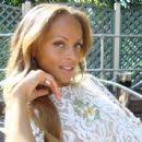 Six Degrees » Roberta Whitney and Congo Natty