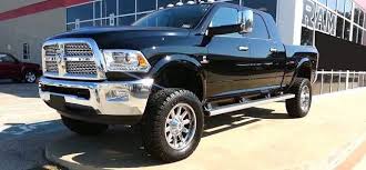 St 2wd regular cab 8 ft box st 2wd reg cab 143.5 wb 60 ca 2wd reg cab 167.5 wb 84 ca slt 2wd regular cab 8 ft box slt st 2wd quad cab 6.3 ft box st 2wd quad cab 163.5 wb 60 ca slt 2wd. 2019 Ram 3500 Specs Release Date 2021 2022 Truck