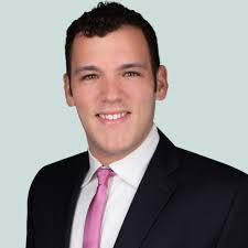 Robert Darrow's Instagram, Twitter & Facebook