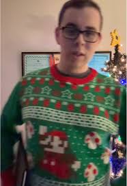 RONNY, THERE’S A BATHROOM INSIDE!!! #spirited2022 #ryanreynolds