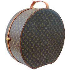 Louis Vuitton Boite Chapeaux Hat Box 50cm Xl Round Monogram Travel Bag 1970s Monogram Travel Bag Louis Vuitton Luggage Louis Vuitton Boite
