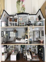 This Fixer Upper Inspired Dollhouse Is The Best Thing You Ll See All Day Doll House Plans Kids Doll House Dolls House Interiors