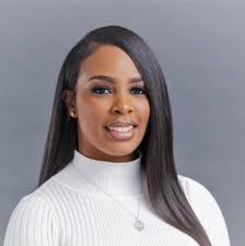 Briana Lester's Instagram, Twitter & Facebook