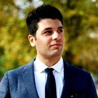 3100+ perfiles de «Tomasello»