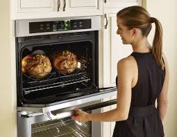 What Is The Difference Between A Convection Oven And A Conventional Oven Countertop Oven Convection Oven Wall Oven