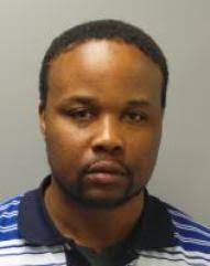 Lonnie Bragg's Instagram, Twitter & Facebook