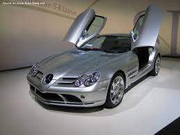 Housing the last naturally aspirated engine in the lineup, the amg featured a thundering 6.2 liter v8 generating 563 hp, dubbed the world's most powerful naturally aspirated production. 2003 Mercedes Benz Slr Mclaren C199 Coupe Slr 722 650 Hp Technical Specs Data Fuel Consumption Dimensions