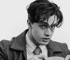 Edward Bayer talks about his upcoming stage show in Astoria, New York