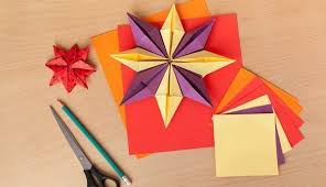 Mit einer anleitung und etwas tonpapier kann man ganz besondere schneeflocken, sterne und. Sterne Falten Bastelanleitung Fur Kinder Und Erwachsene