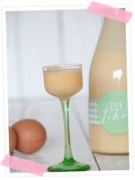 May 16, 2015 · danke für das rezept. Hausgemachter Eierlikor Mit Etikett Zum Ausdrucken Cozy And Cuddly Eierlikor Rezept Eierlikor Hausgemacht