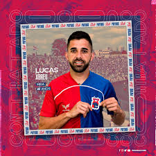 =====hoje é #diadeparanáclube e você vai assistir o clássico ao vivo e com imagens aqui na #tvprc.o jogo começa às 16h, na vila capanema. Parana Clube Lucas Abreu E Mais Um Reforco Para 2021 O Atleta Estava Atuando Pelo Guarani Na Ultima Serie B O Meia Tem Em Seu Curriculo Dois Acessos Com O